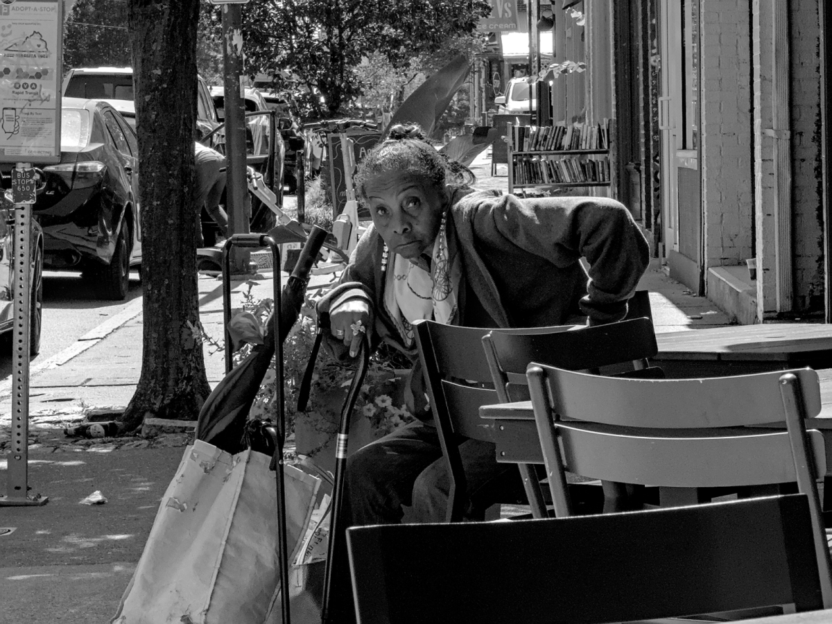 XT5B0550-bw.jpg